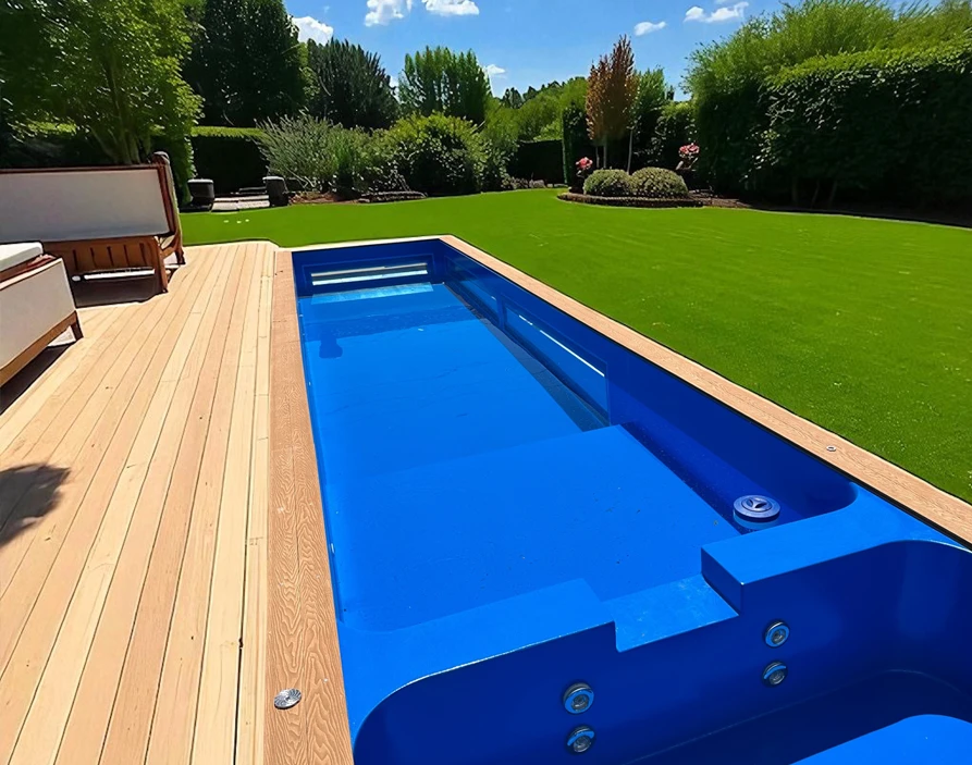 Container pool by Container Chiq